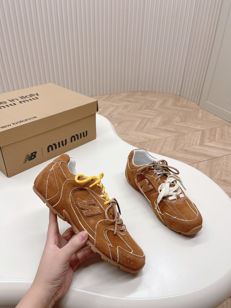 Miu Miu Casual Shoes